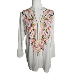 Solitaire Medium Top Cottagecore Embroidered Floral Tunic White Multi-Color